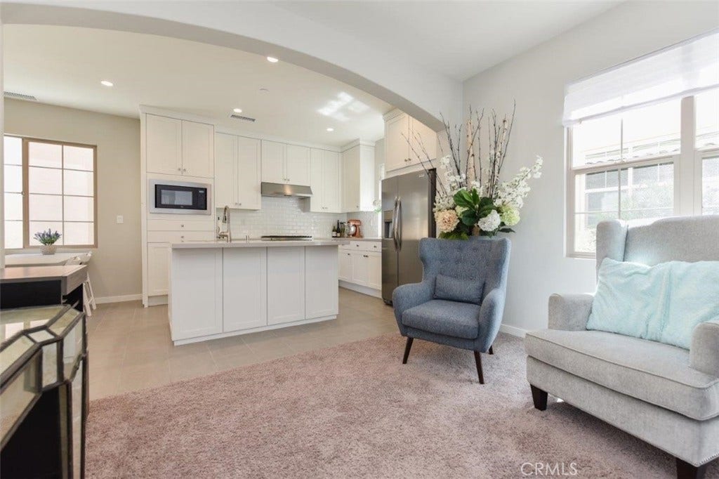 161 Elkhorn, Irvine, CA 92618 161 Elkhorn, Irvine, CA 92618