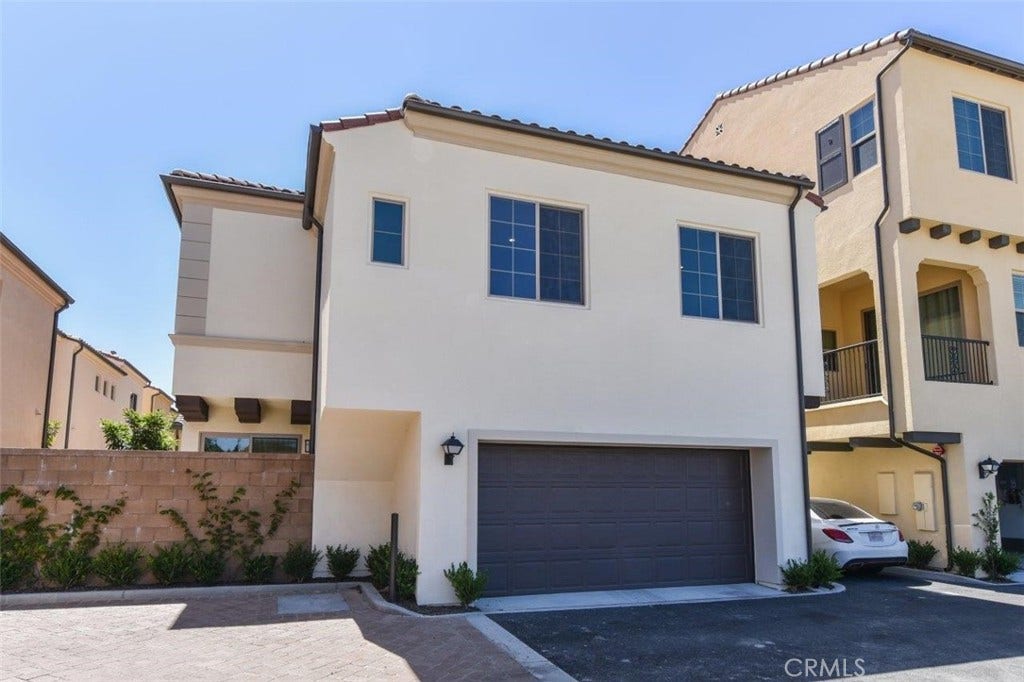 161 Elkhorn, Irvine, CA 92618 161 Elkhorn, Irvine, CA 92618