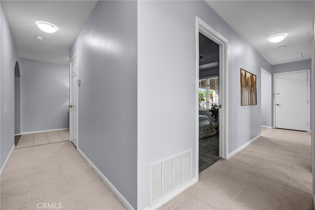 28282 La Caleta, Mission Viejo, CA 92692 28282 La Caleta, Mission Viejo, CA 92692