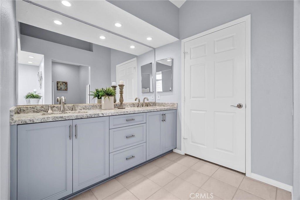 28282 La Caleta, Mission Viejo, CA 92692 28282 La Caleta, Mission Viejo, CA 92692