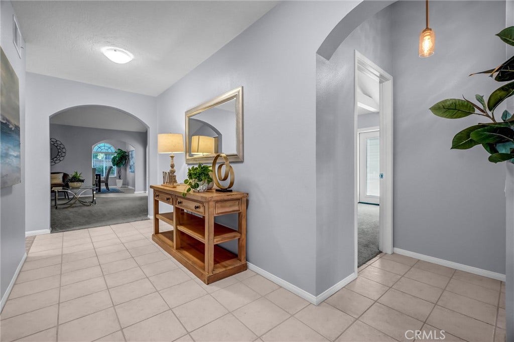 28282 La Caleta, Mission Viejo, CA 92692 28282 La Caleta, Mission Viejo, CA 92692