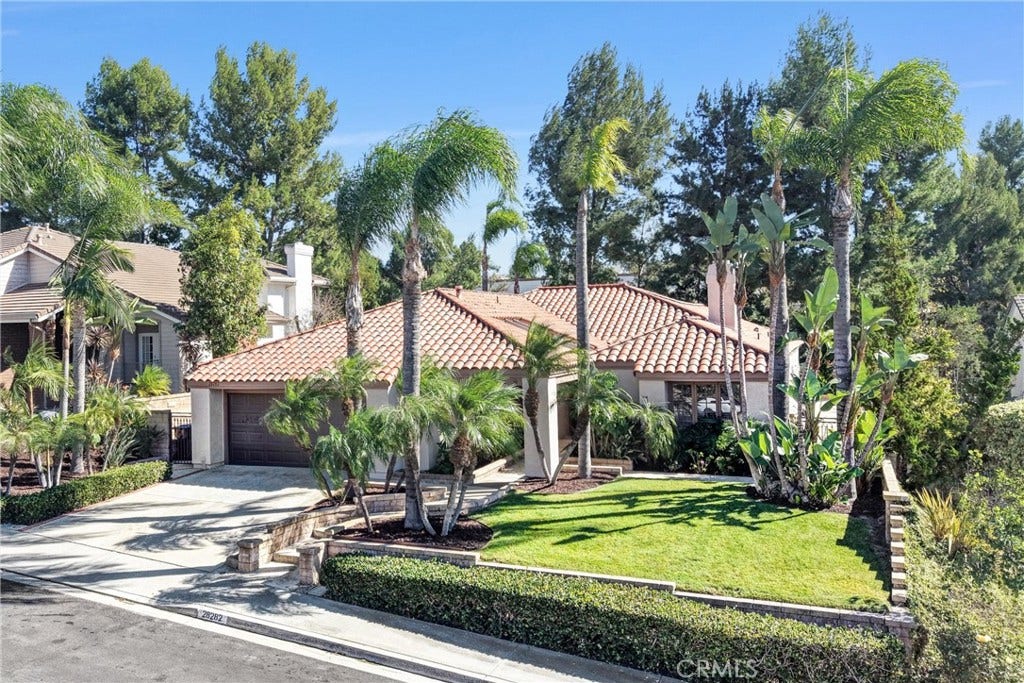 28282 La Caleta, Mission Viejo, CA 92692 28282 La Caleta, Mission Viejo, CA 92692
