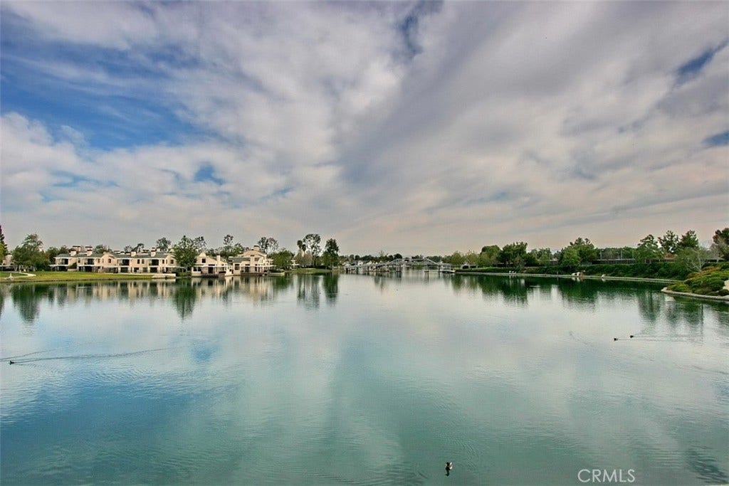 11 Rosemary, #20, Irvine, CA 92604 11 Rosemary, #20, Irvine, CA 92604