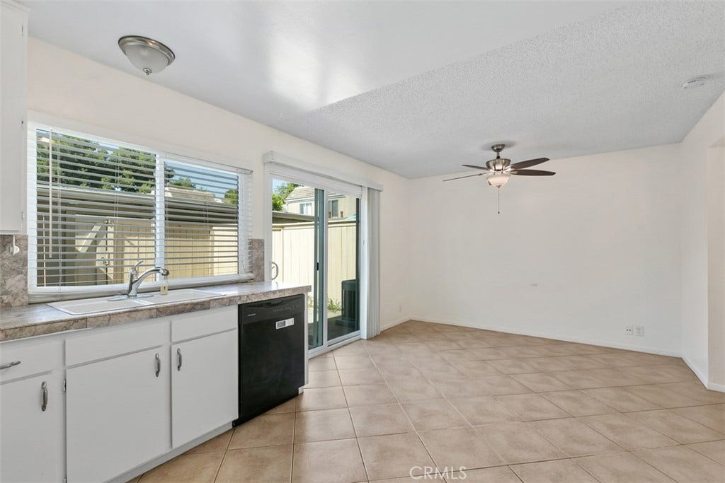 11 Rosemary, #20, Irvine, CA 92604 11 Rosemary, #20, Irvine, CA 92604