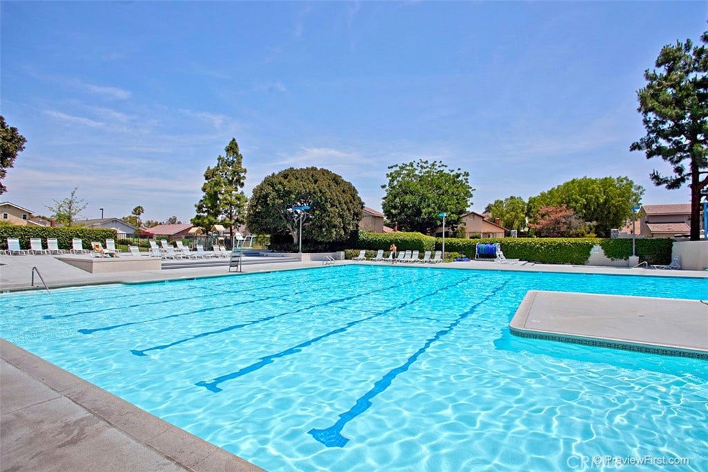 11 Rosemary, #20, Irvine, CA 92604 11 Rosemary, #20, Irvine, CA 92604