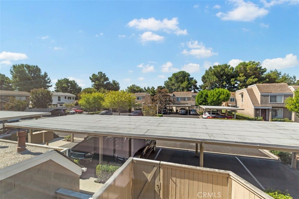 11 Rosemary, #20, Irvine, CA 92604 11 Rosemary, #20, Irvine, CA 92604