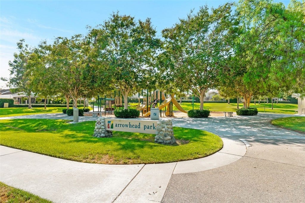 11 Rosemary, #20, Irvine, CA 92604 11 Rosemary, #20, Irvine, CA 92604