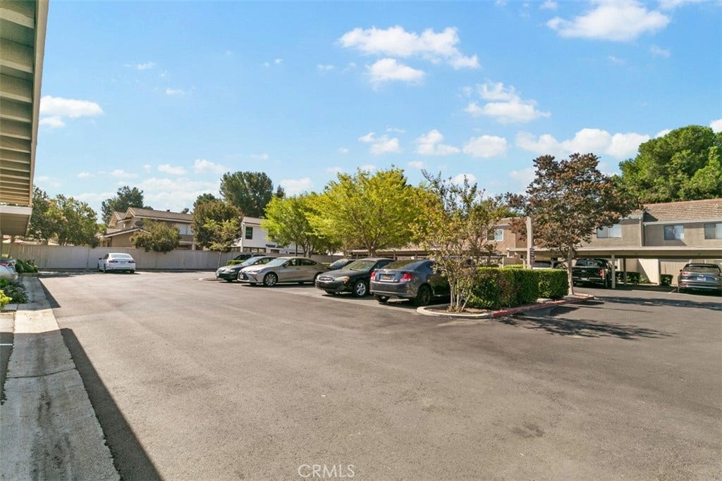 11 Rosemary, #20, Irvine, CA 92604 11 Rosemary, #20, Irvine, CA 92604