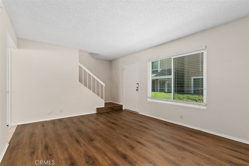 11 Rosemary, #20, Irvine, CA 92604 11 Rosemary, #20, Irvine, CA 92604