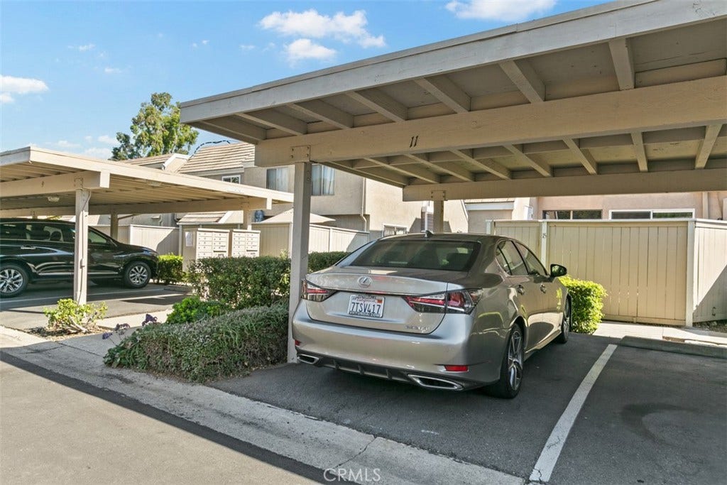11 Rosemary, #20, Irvine, CA 92604 11 Rosemary, #20, Irvine, CA 92604