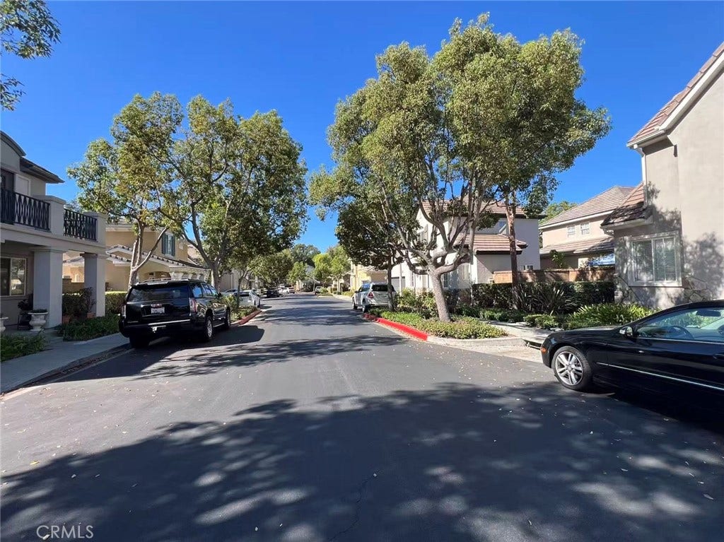 170 Cherrybrook, Irvine, CA 92618 170 Cherrybrook, Irvine, CA 92618