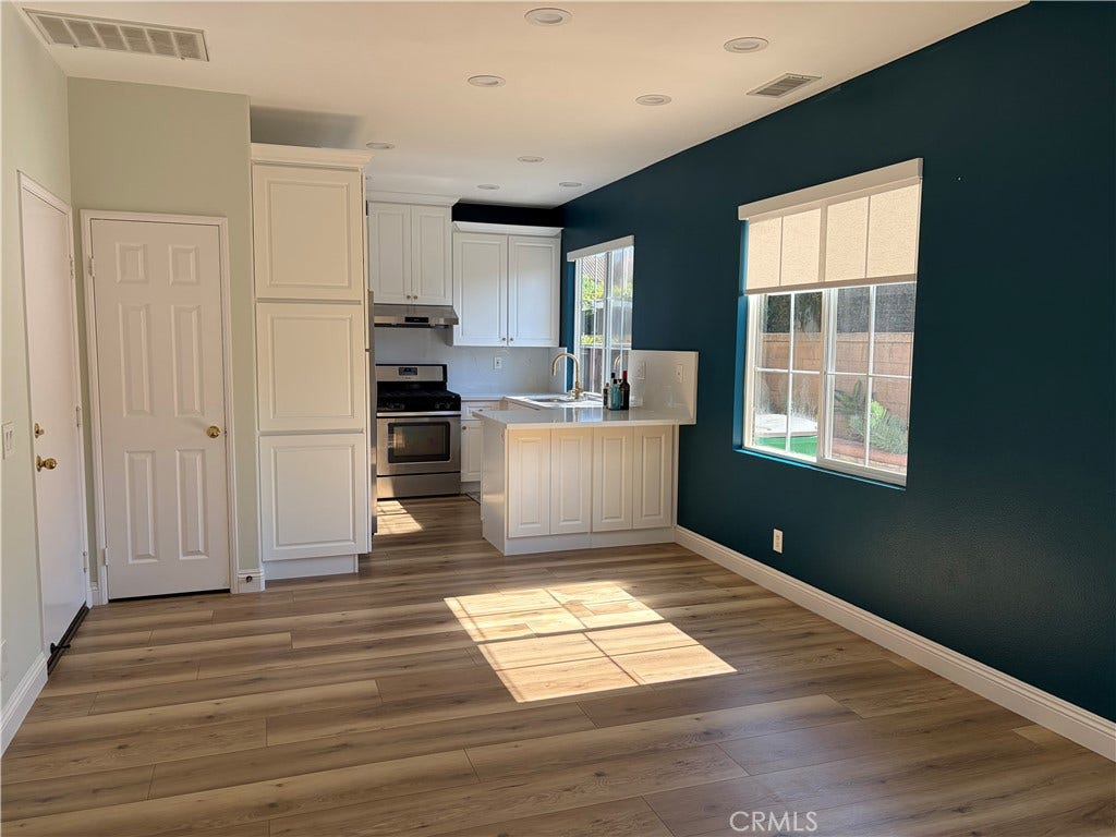 170 Cherrybrook, Irvine, CA 92618 170 Cherrybrook, Irvine, CA 92618