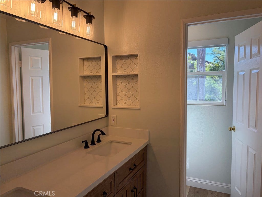 170 Cherrybrook, Irvine, CA 92618 170 Cherrybrook, Irvine, CA 92618