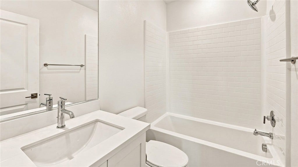 *Photos of different homesite used for floorplan representation*
