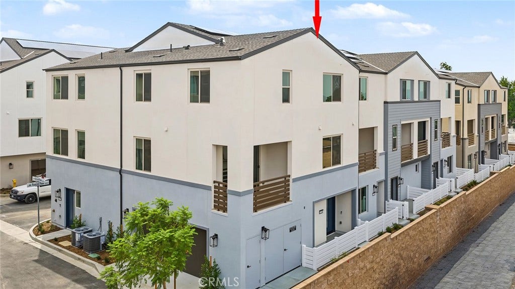 *Photos of different homesite used for floorplan representation*