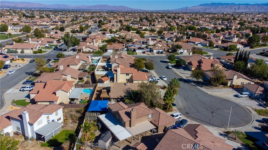 12532 El Dorado Court, Victorville, CA 92392 12532 El Dorado Court, Victorville, CA 92392