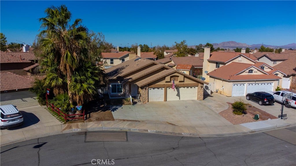 12532 El Dorado Court, Victorville, CA 92392 12532 El Dorado Court, Victorville, CA 92392