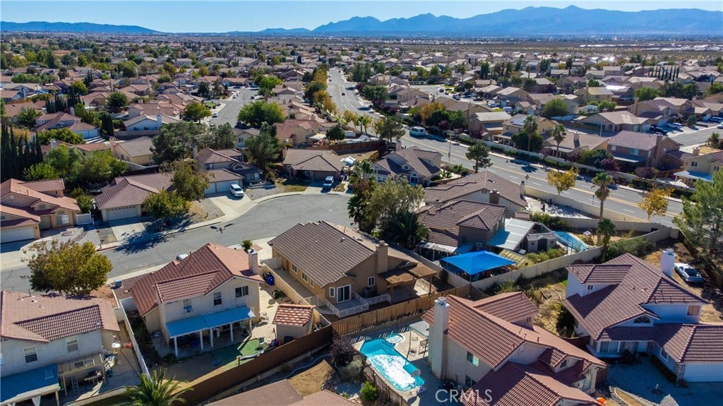 12532 El Dorado Court, Victorville, CA 92392 12532 El Dorado Court, Victorville, CA 92392