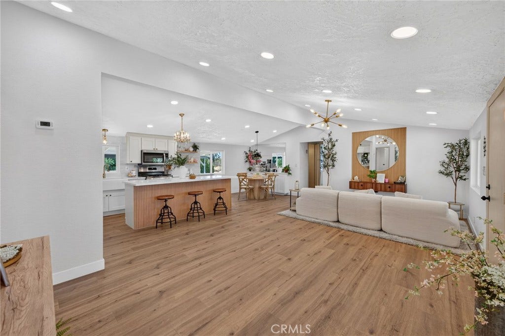 9375 Goss, Victorville, CA 92392 9375 Goss, Victorville, CA 92392