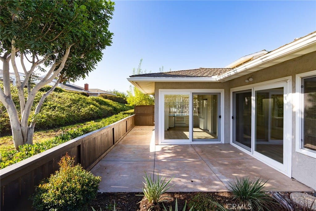3215 Paseo Gallita, San Clemente, CA 92672 3215 Paseo Gallita, San Clemente, CA 92672