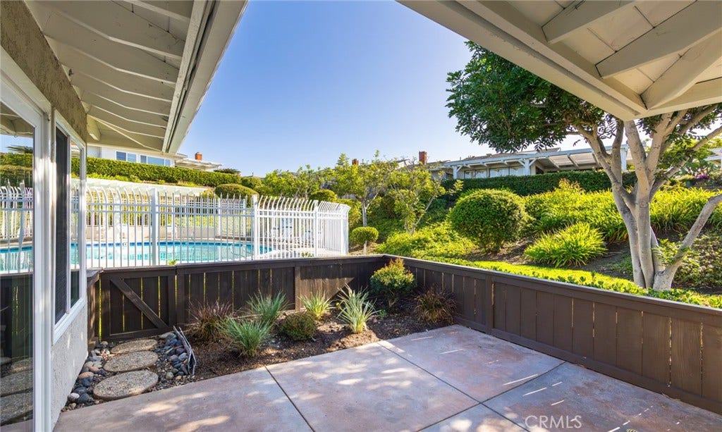 3215 Paseo Gallita, San Clemente, CA 92672 3215 Paseo Gallita, San Clemente, CA 92672