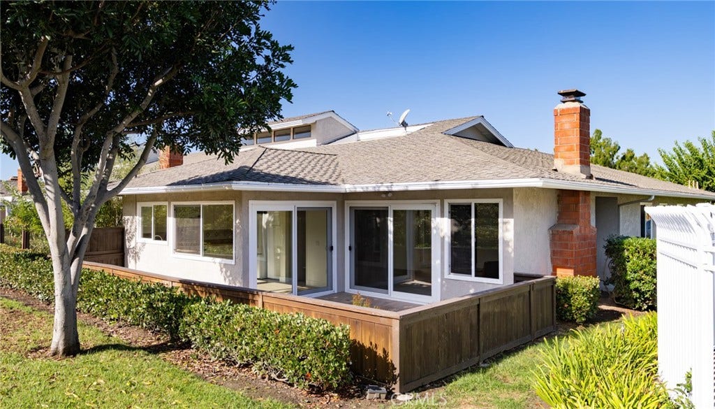 3215 Paseo Gallita, San Clemente, CA 92672 3215 Paseo Gallita, San Clemente, CA 92672