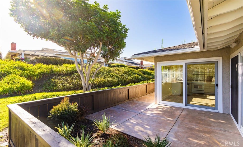 3215 Paseo Gallita, San Clemente, CA 92672 3215 Paseo Gallita, San Clemente, CA 92672