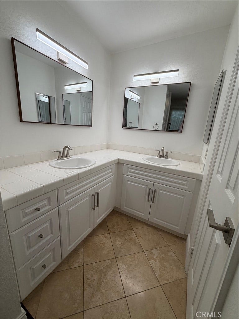 23412 Pacific Park, #28G, Aliso Viejo, CA 92656 23412 Pacific Park, #28G, Aliso Viejo, CA 92656