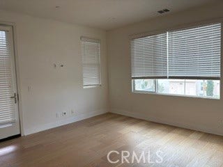 213 Paramount, Irvine, CA 92618 213 Paramount, Irvine, CA 92618