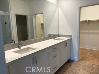213 Paramount, Irvine, CA 92618 213 Paramount, Irvine, CA 92618