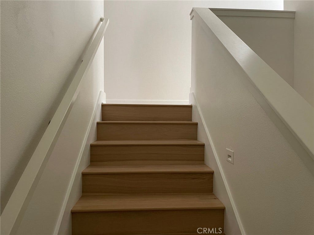 213 Paramount, Irvine, CA 92618 213 Paramount, Irvine, CA 92618