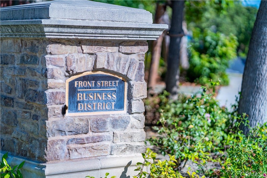 24 Daisy Street, Ladera Ranch, CA 92694 24 Daisy Street, Ladera Ranch, CA 92694