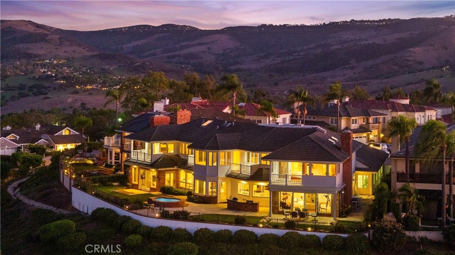 Property photo for 17 Sunpeak, Irvine, CA