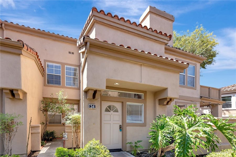 Property photo for 34 Magellan Aisle, Irvine, CA