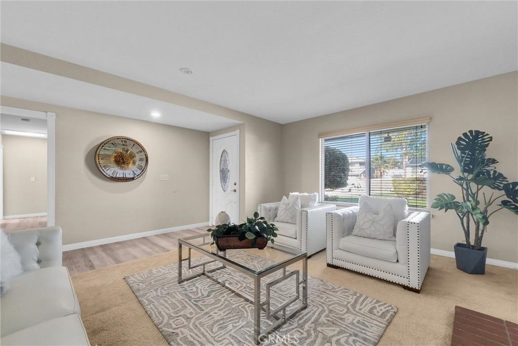 525 San Gorgonio, Corona, CA 92879 525 San Gorgonio, Corona, CA 92879