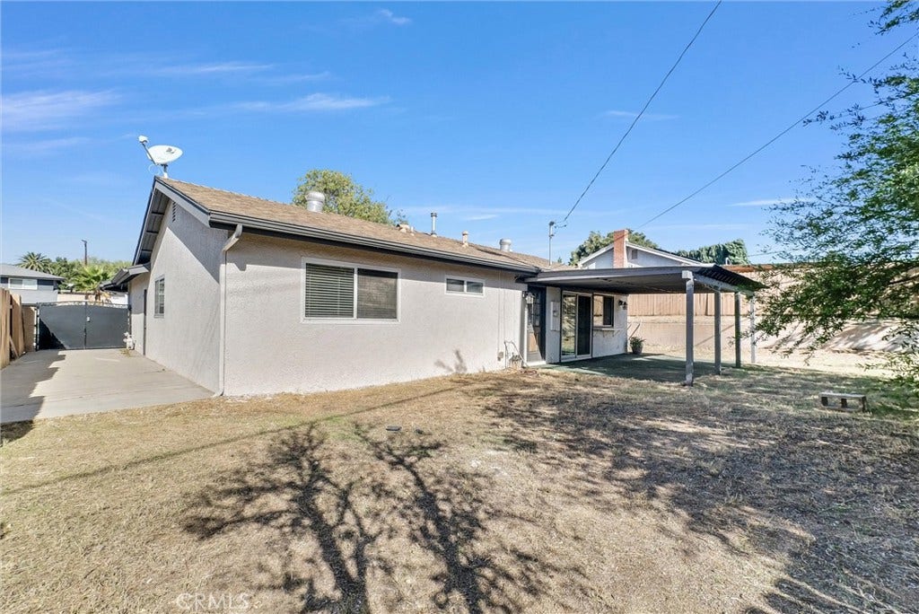 525 San Gorgonio, Corona, CA 92879 525 San Gorgonio, Corona, CA 92879