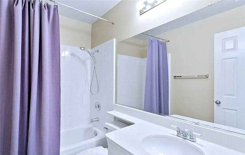 7831 E Horizon View, Anaheim, CA 92808 7831 E Horizon View, Anaheim, CA 92808