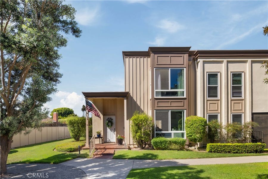 Property photo for 9692 Brookhaven, Huntington Beach, CA