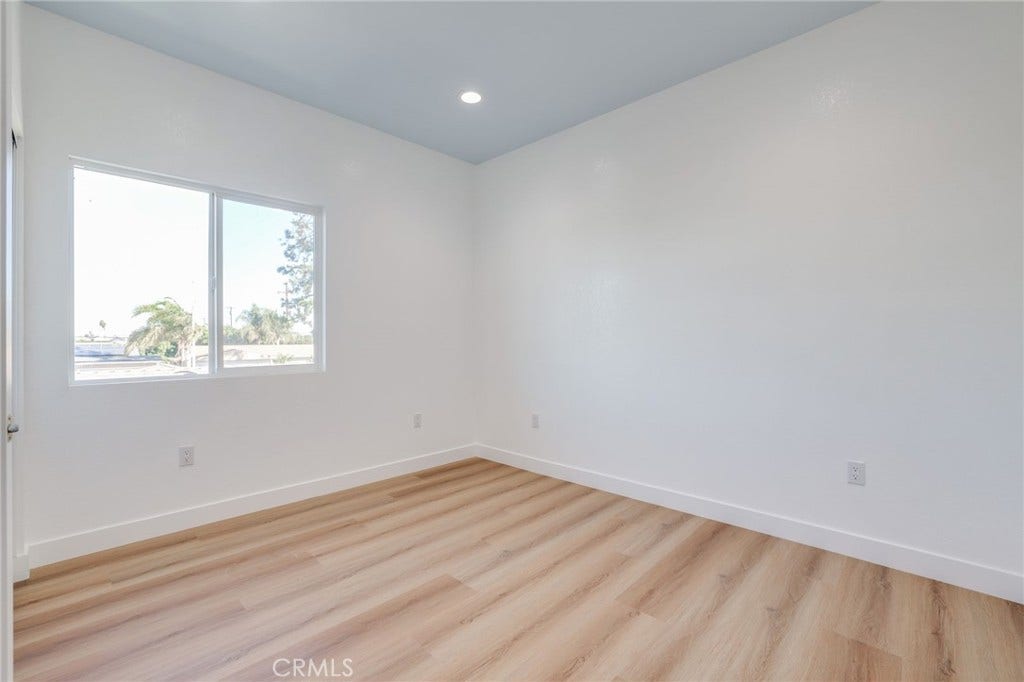 8686 Hastings Circle, Huntington Beach, CA 92647 8686 Hastings Circle, Huntington Beach, CA 92647