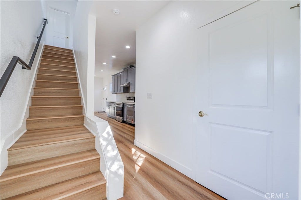 8686 Hastings Circle, Huntington Beach, CA 92647 8686 Hastings Circle, Huntington Beach, CA 92647
