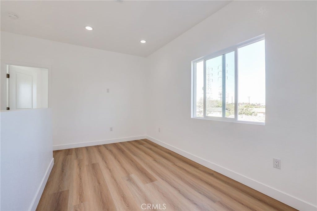 8686 Hastings Circle, Huntington Beach, CA 92647 8686 Hastings Circle, Huntington Beach, CA 92647