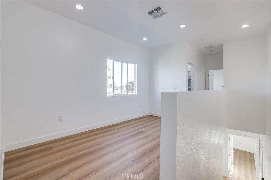 8686 Hastings Circle, Huntington Beach, CA 92647 8686 Hastings Circle, Huntington Beach, CA 92647