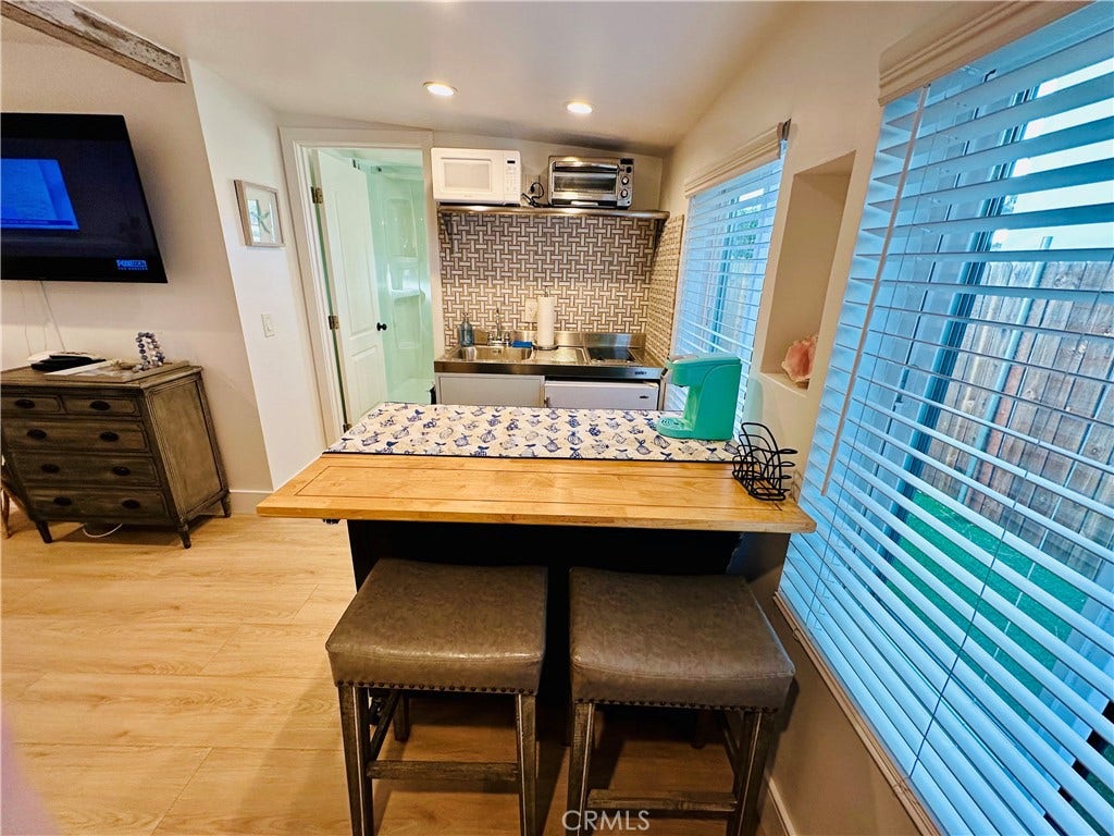 116 Avenida Serra, San Clemente, CA 92672 116 Avenida Serra, San Clemente, CA 92672
