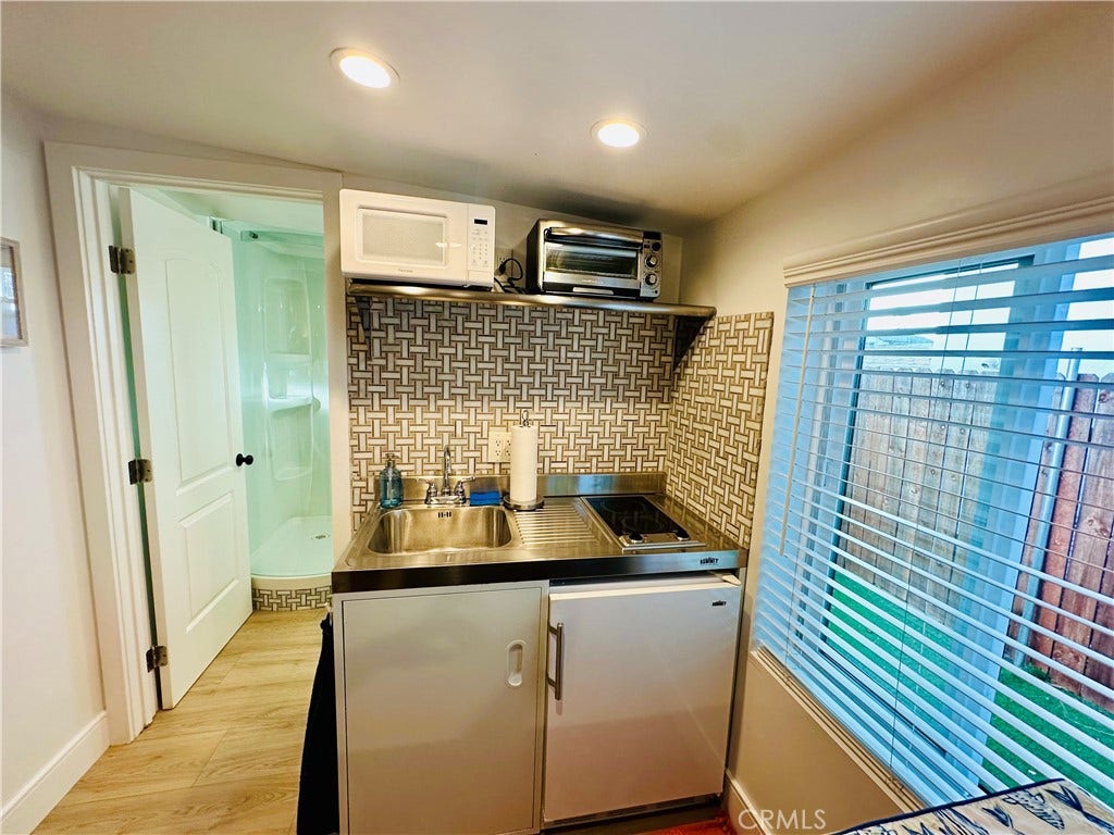 116 Avenida Serra, San Clemente, CA 92672 116 Avenida Serra, San Clemente, CA 92672