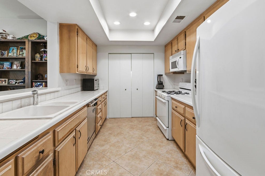 10361 Garden Grove Blvd, #12, Garden Grove, CA 92843 Huge kitchen with loads of cabinets and counters
