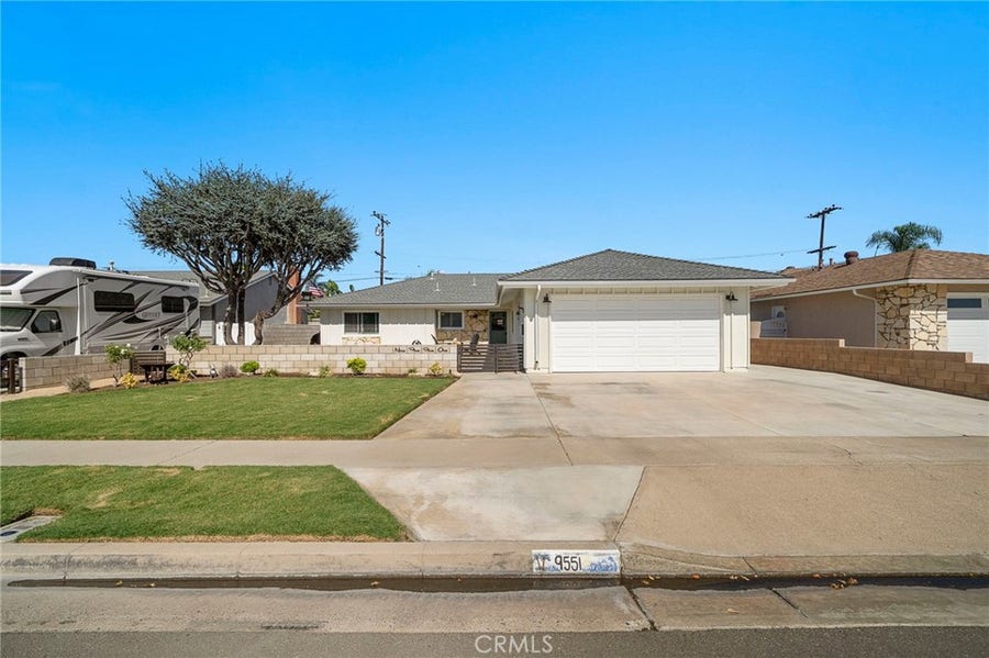 Property photo for 9551 Starling Ave, Fountain Valley, CA