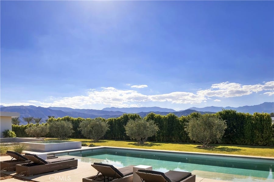 Property photo for 3 Wren Court, Rancho Mirage, CA