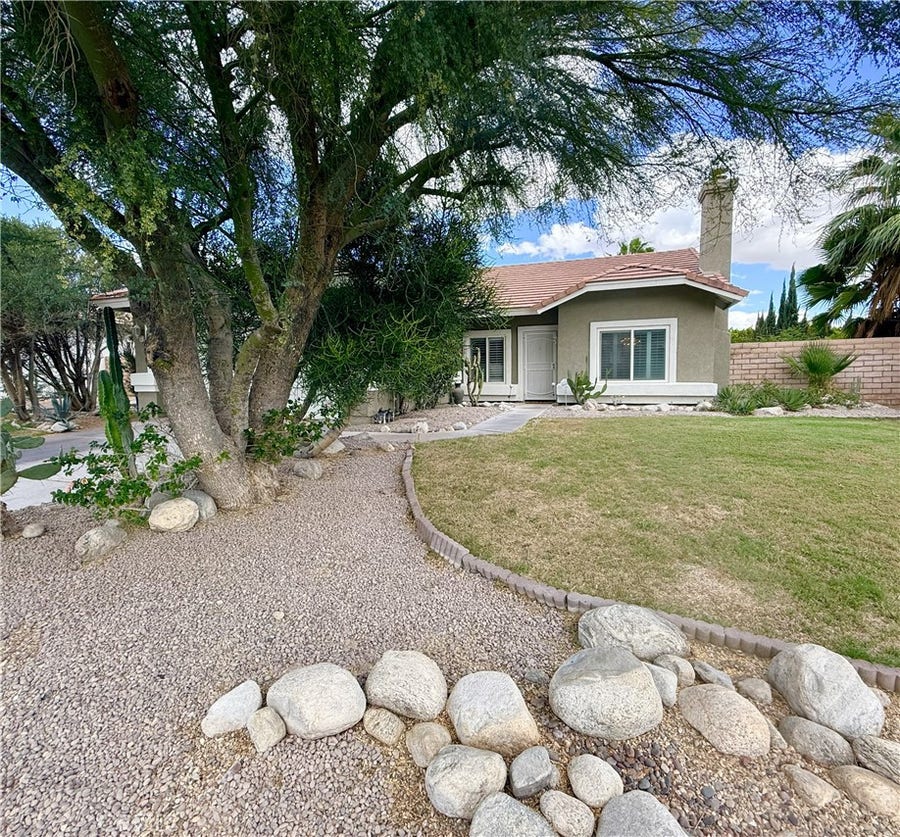 Property photo for 2340 N Paseo De Anza, Palm Springs, CA