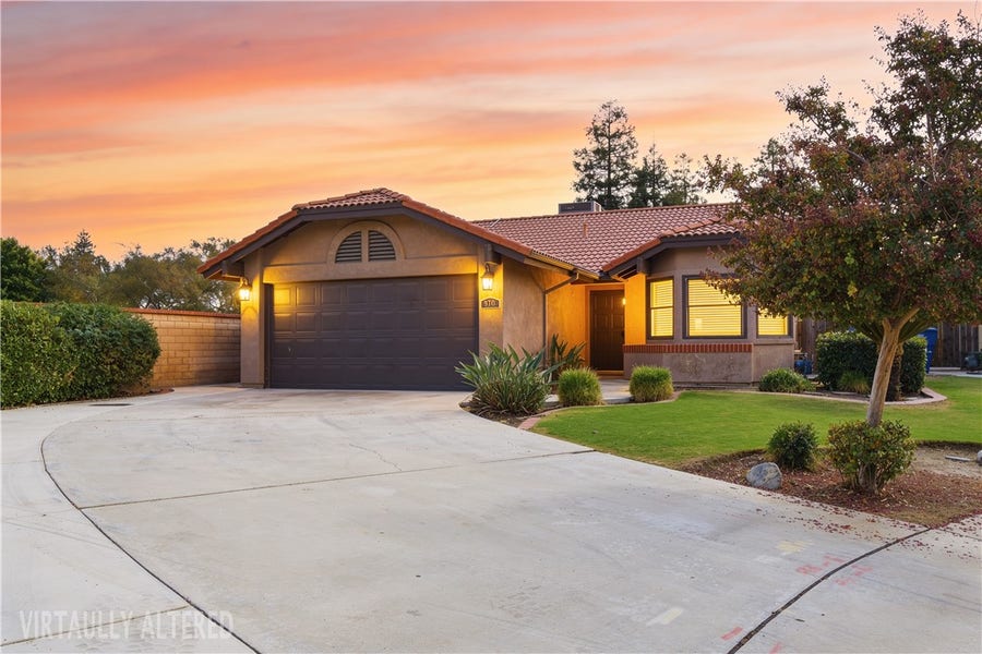Property photo for 9701 Cimarron Trails, Bakersfield, CA