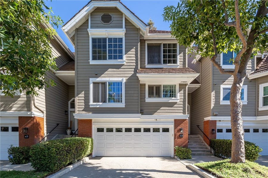 Property photo for 20950 Oxnard Street, #44, Woodland Hills, CA